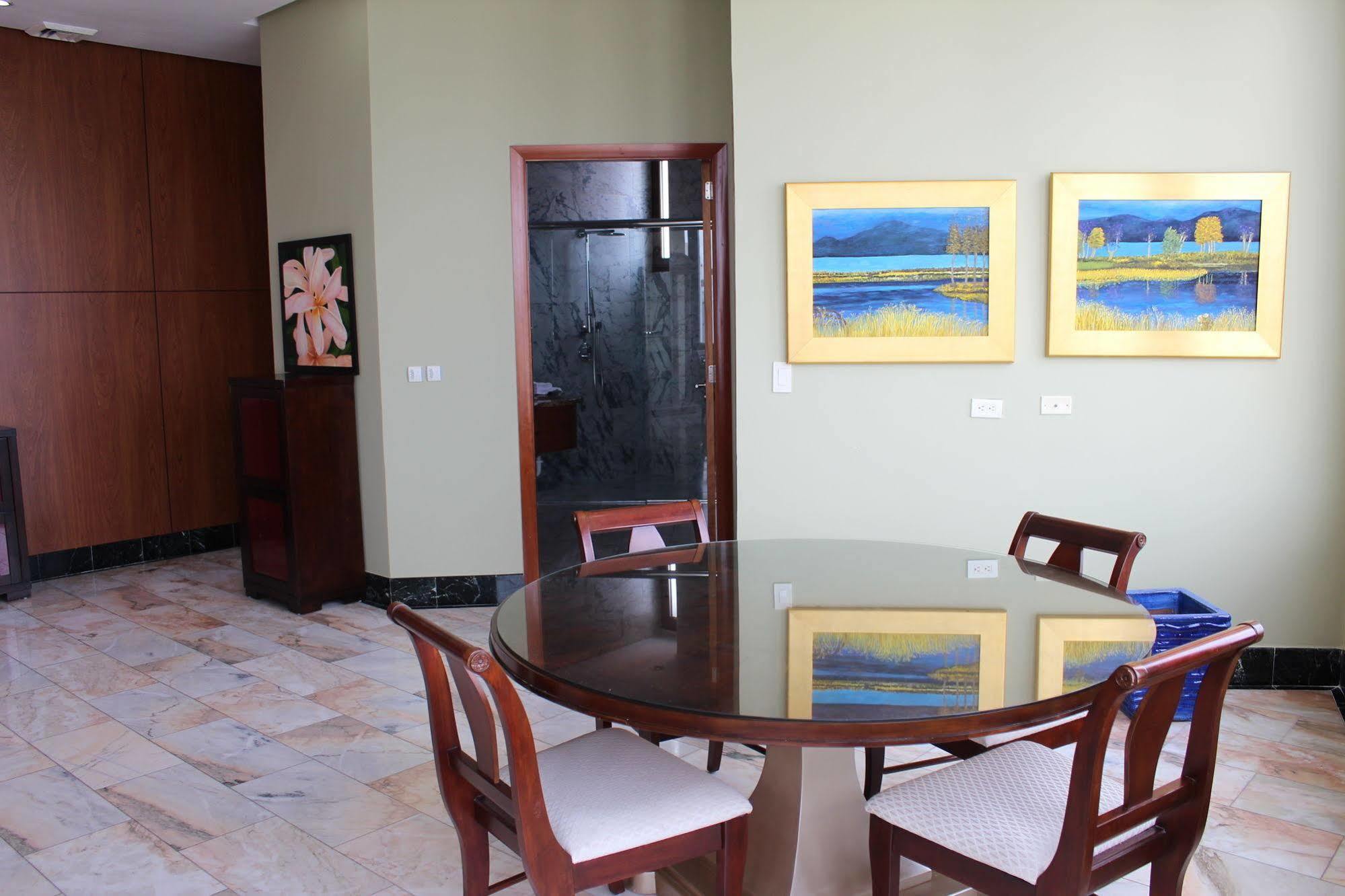 Torres De Alba Hotel & Suites Panama City Eksteriør billede